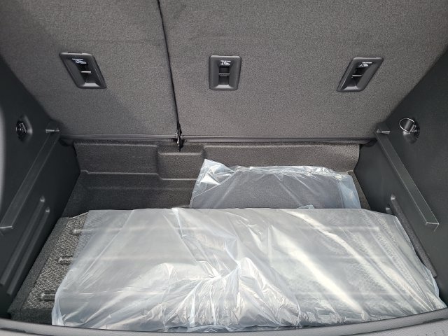 New 2027 Chevrolet Bolt LT FWD image 9