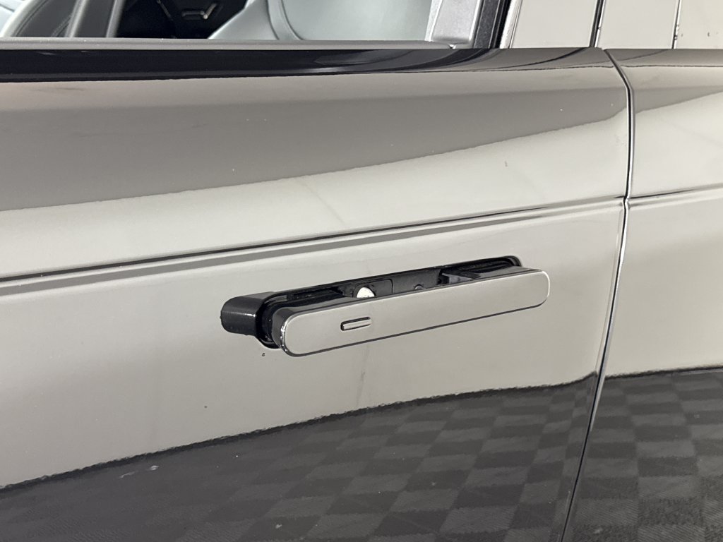 New 2027 Land Rover Range Rover Sport SE AWD/4WD image 14