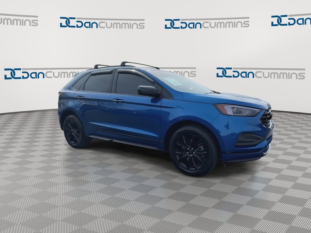 Used 2024 Ford Edge SE w/ Black Appearance Package image 2