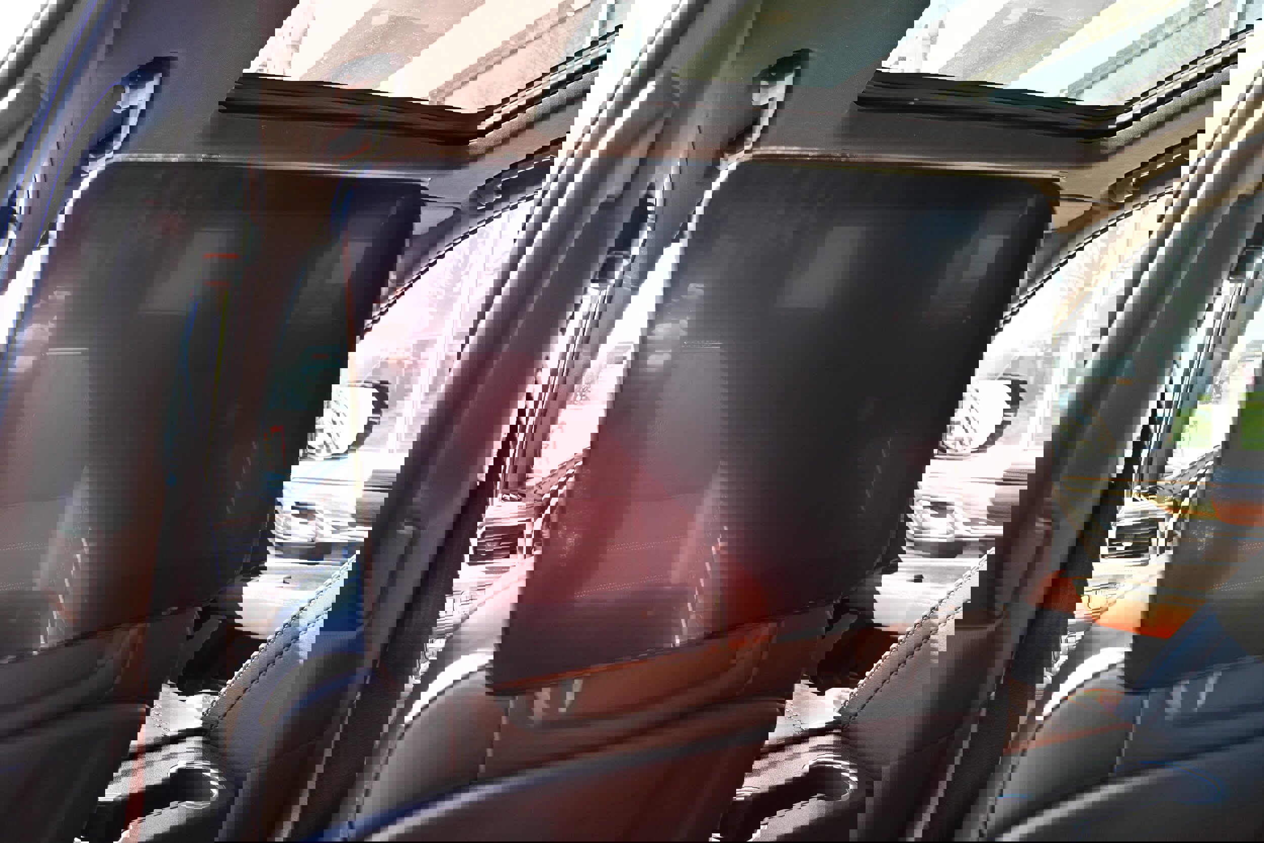 Used 2023 GMC Yukon Denali Ultimate image 11