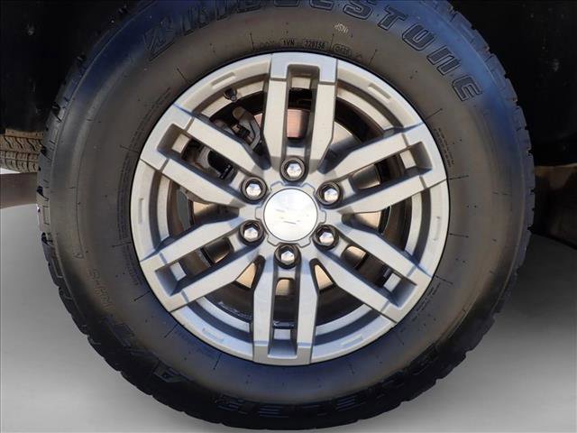 Used 2023 Chevrolet Colorado LT w/ LT Convenience Package II image 7