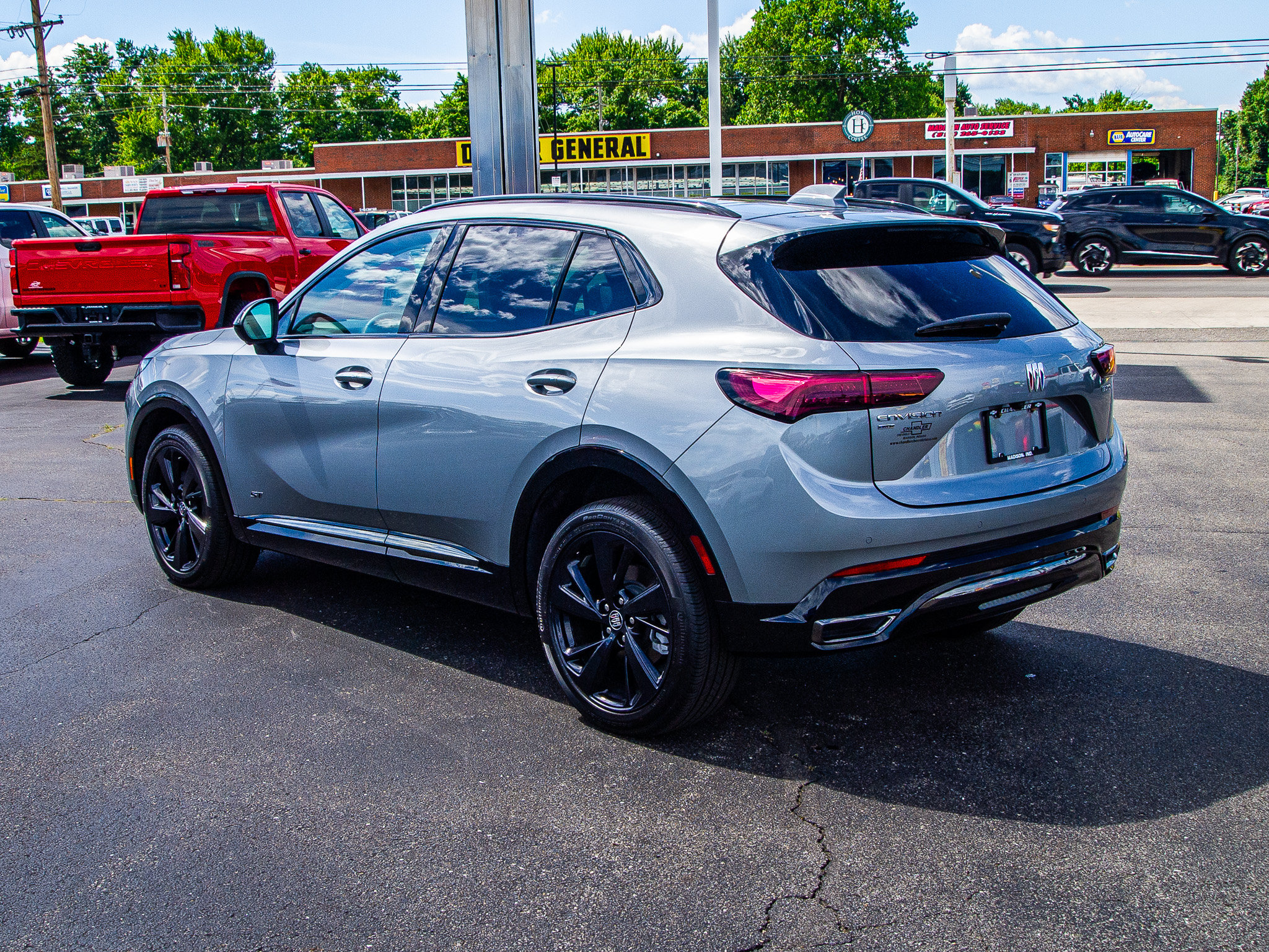 Used 2025 Buick Envision Sport Touring AWD/4WD image 5