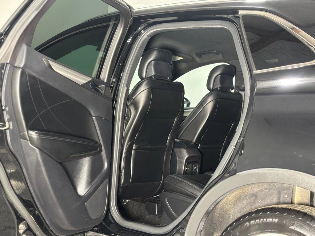 Used 2016 Lincoln MKC Premiere image 12