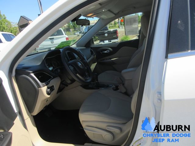 Used 2019 Jeep Cherokee Latitude w/ Popular Appearance Group image 20