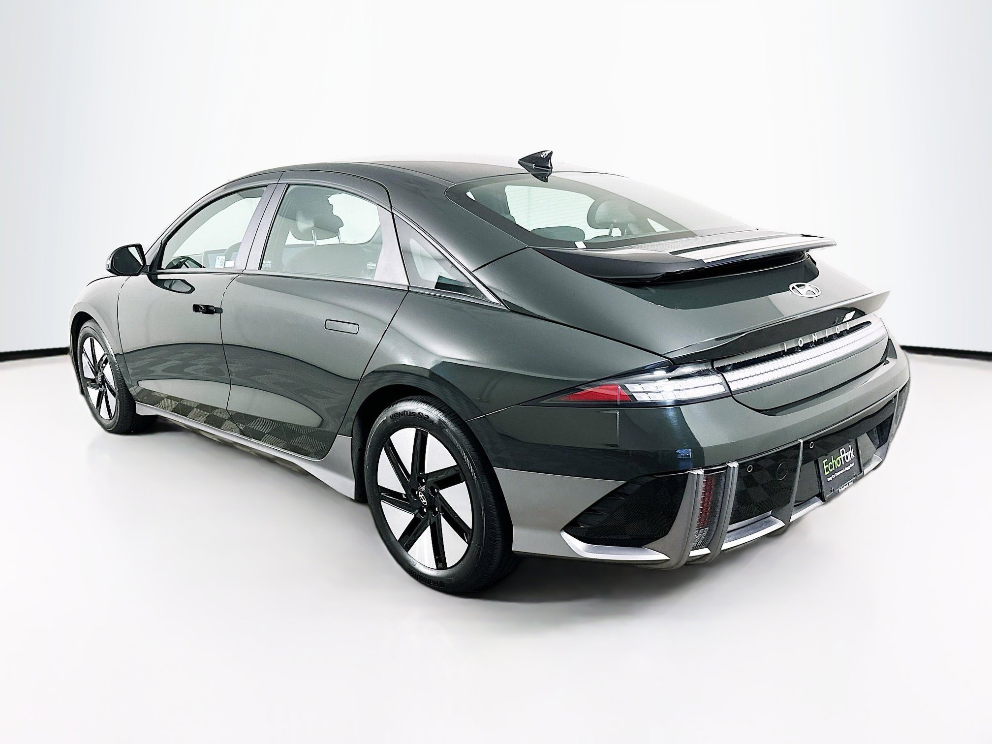 Used 2024 Hyundai Ioniq 6 SE image 5