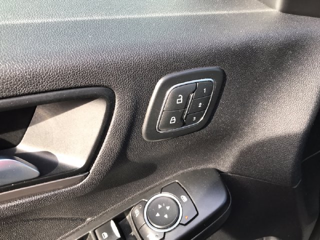 Used 2022 Ford Escape Titanium AWD/4WD image 31