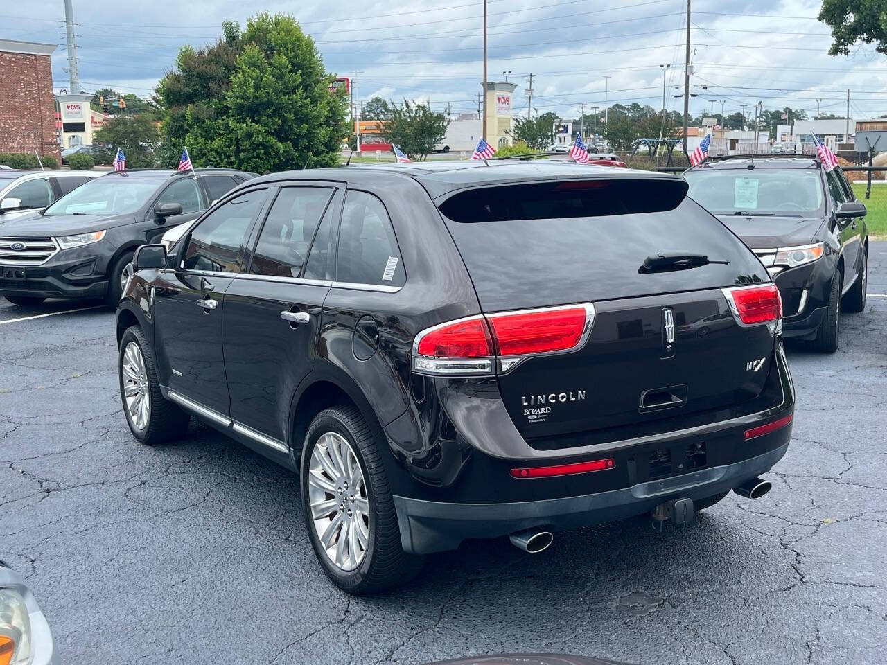 Used 2013 Lincoln MKX FWD image 7