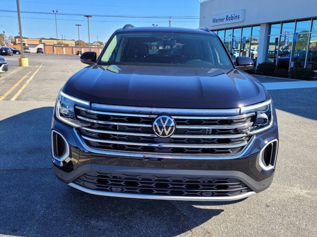 New 2026 Volkswagen Atlas SE FWD image 2