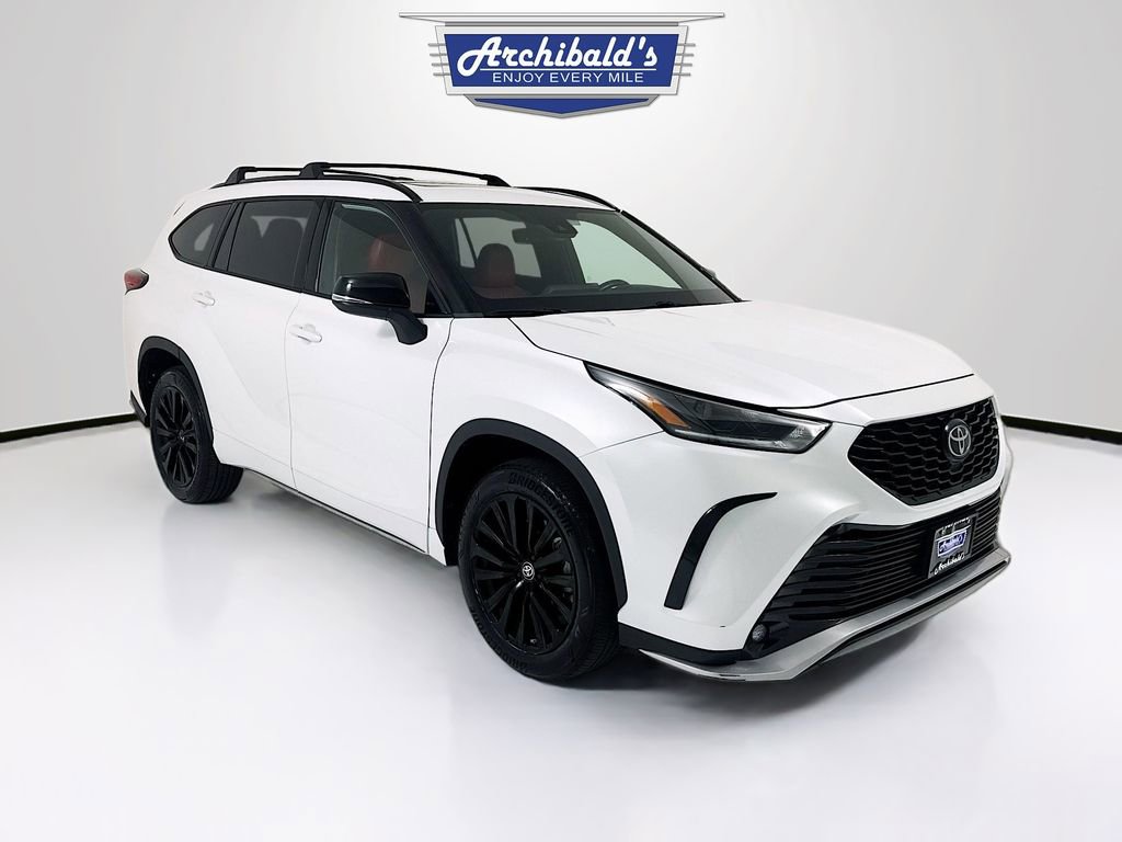 Used 2023 Toyota Highlander XSE