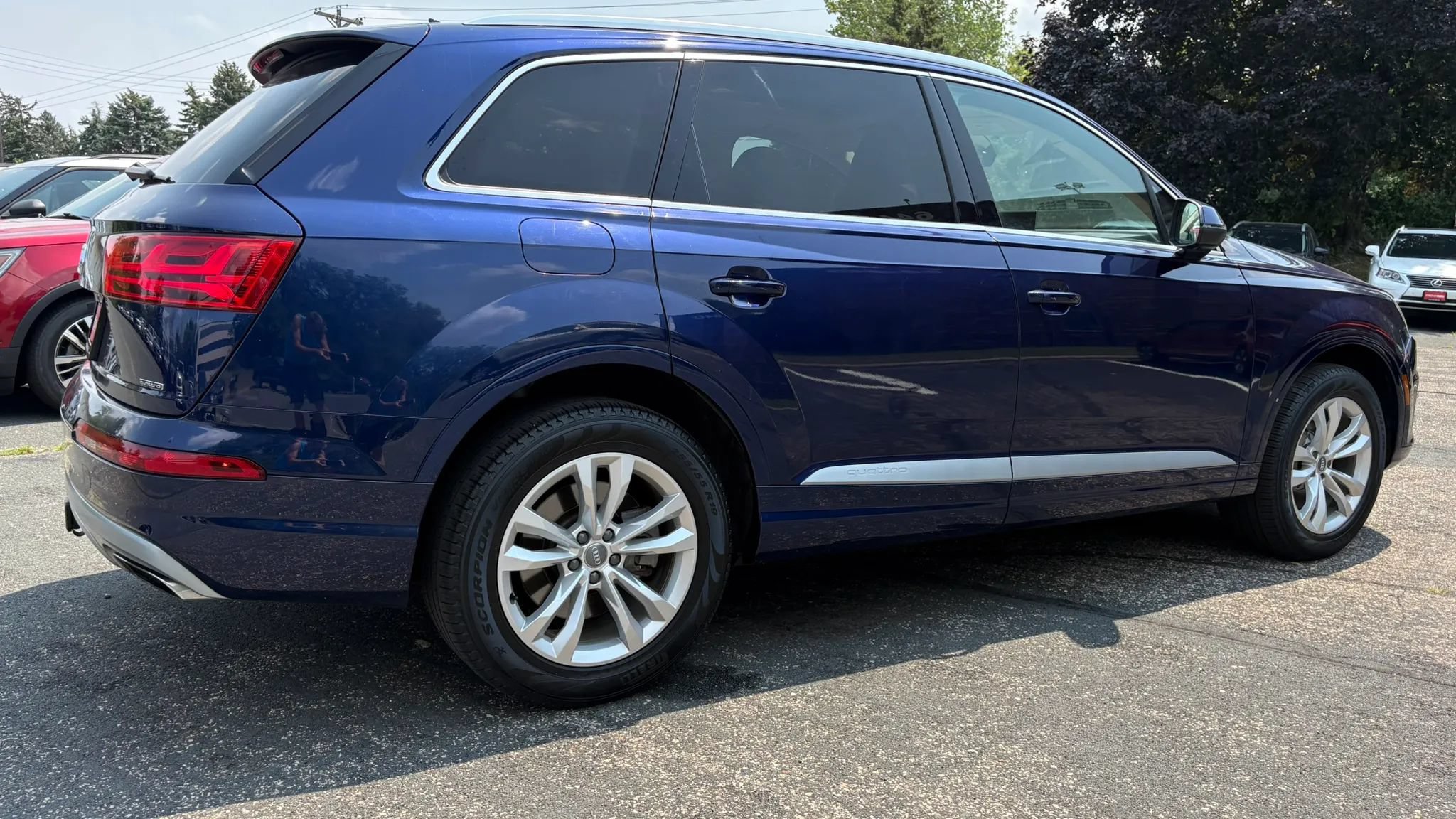 Used 2019 Audi Q7 2.0T Premium Plus w/ Premium Plus Package AWD/4WD image 11