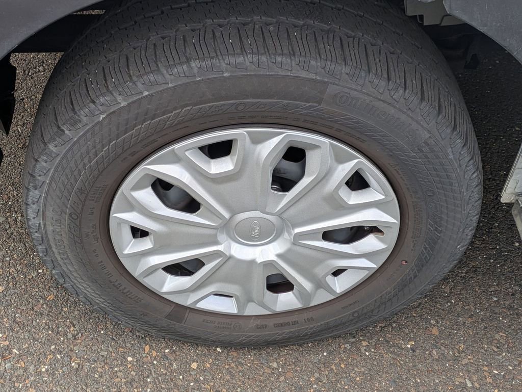 Used 2024 Ford Transit 250 Low Roof w/ Exterior Upgrade Package image 23