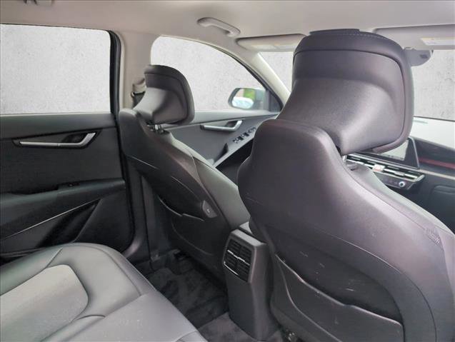 Used 2023 Kia Niro EX FWD image 21