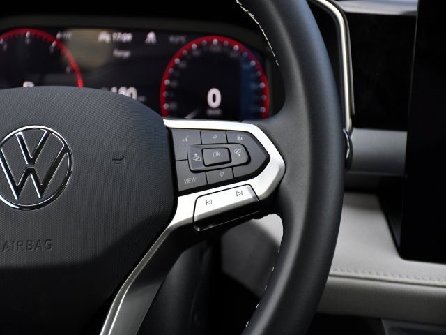 New 2026 Volkswagen Taos SEL AWD/4WD image 25