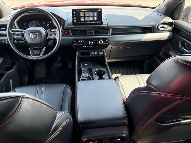 Certified 2024 Honda Pilot TrailSport image 22