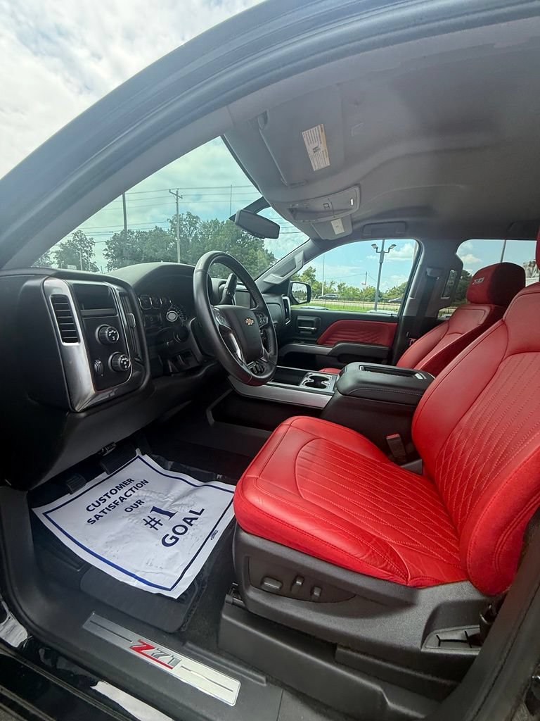 Used 2018 Chevrolet Silverado 1500 LT w/ All Star Edition AWD/4WD image 8