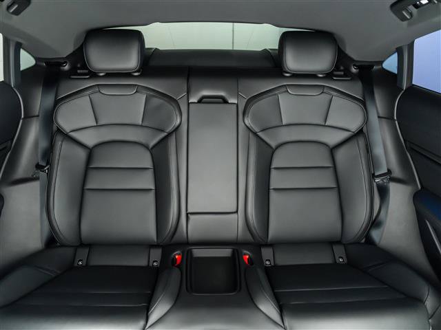 New 2026 Porsche Taycan AWD/4WD image 31