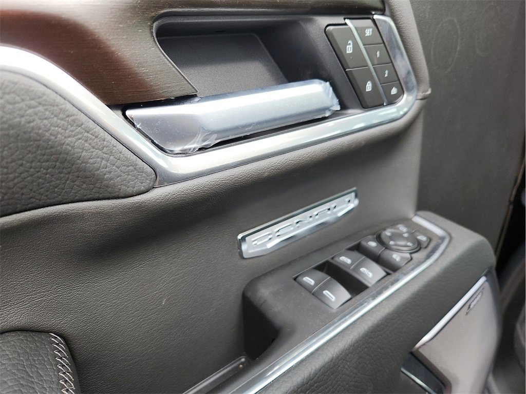 New 2026 GMC Sierra 1500 Denali w/ Technology Package image 15