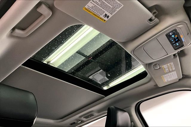 Used 2025 Ford Expedition Platinum image 20