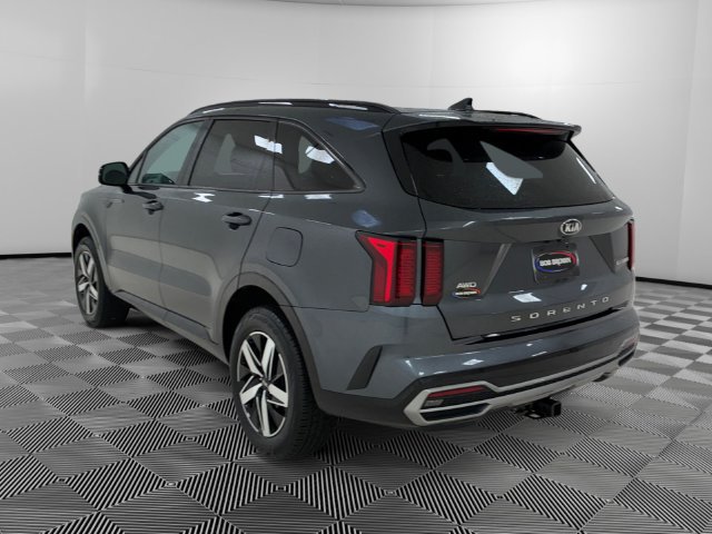 Used 2021 Kia Sorento EX w/ Panoramic Sunroof Package AWD/4WD image 3