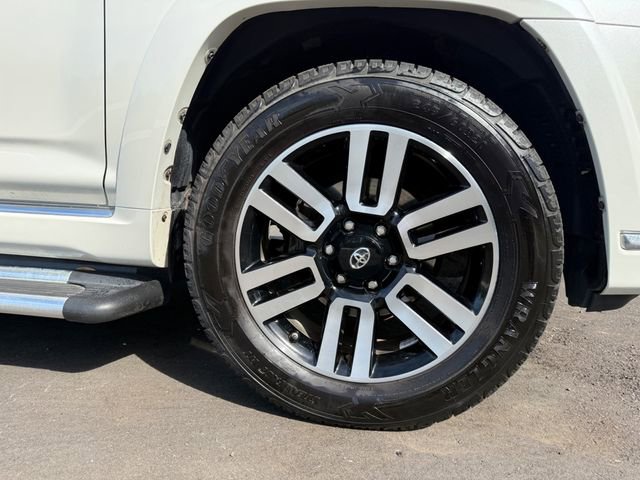 Used 2016 Toyota 4Runner Limited AWD/4WD image 17