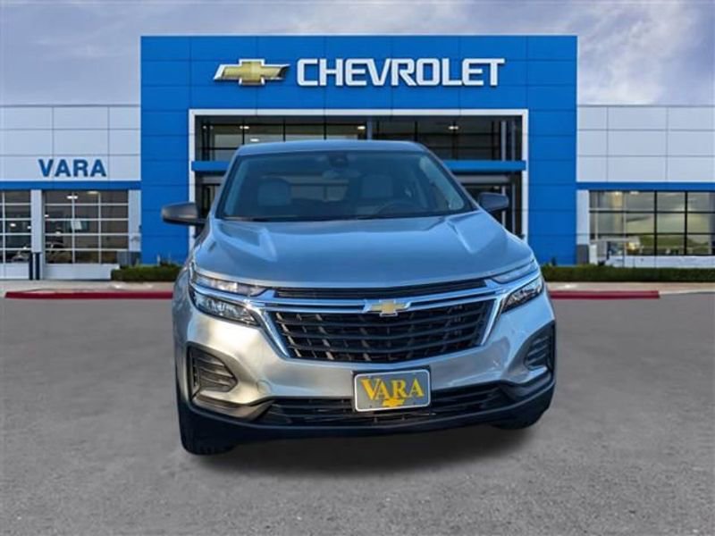 Certified 2024 Chevrolet Equinox LS w/ LS Convenience Package image 8