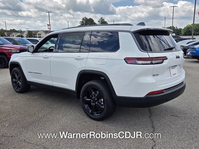 New 2026 Jeep Grand Cherokee L Limited RWD image 9
