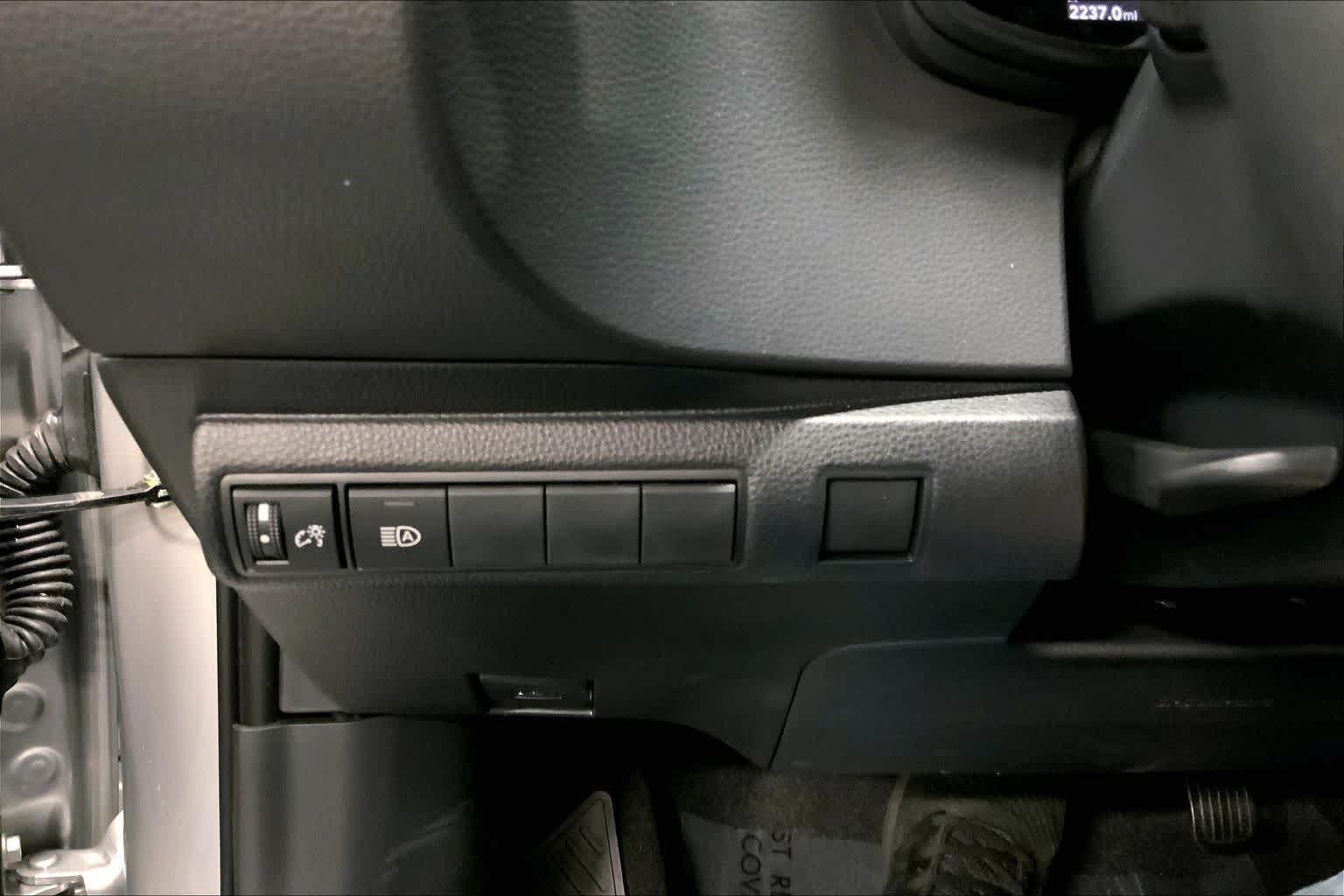 Certified 2026 Toyota Corolla SE FWD image 35