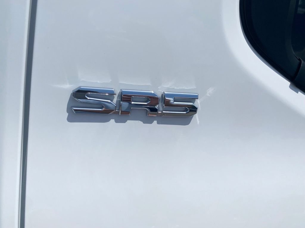 Used 2025 Toyota Tacoma SR5 AWD/4WD image 14