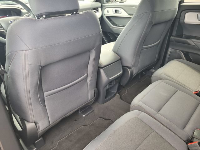 Used 2026 Ford Explorer Active RWD image 12