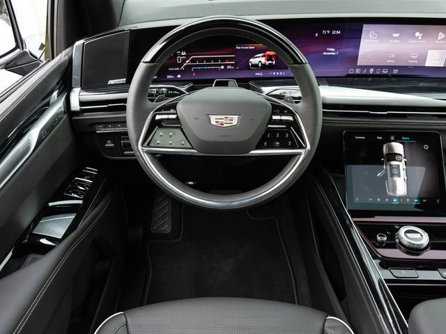 Used 2026 Cadillac Escalade ESV Sport w/ Touring Package image 52