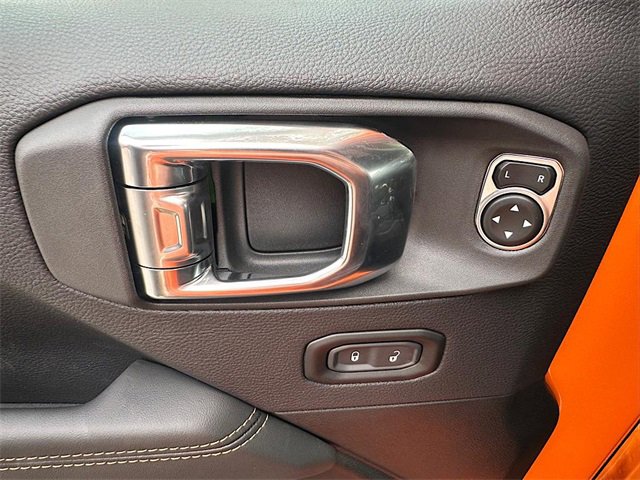 New 2025 Jeep Wrangler Unlimited Rubicon 392 image 14