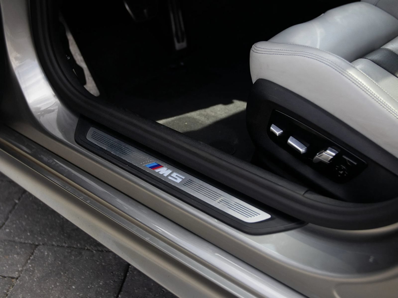 Used 2021 BMW M5 w/ Executive Package AWD/4WD image 22