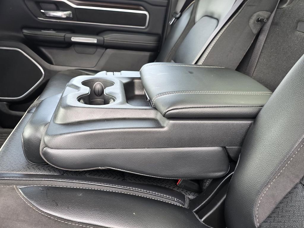 Used 2022 RAM 1500 Laramie AWD/4WD image 12