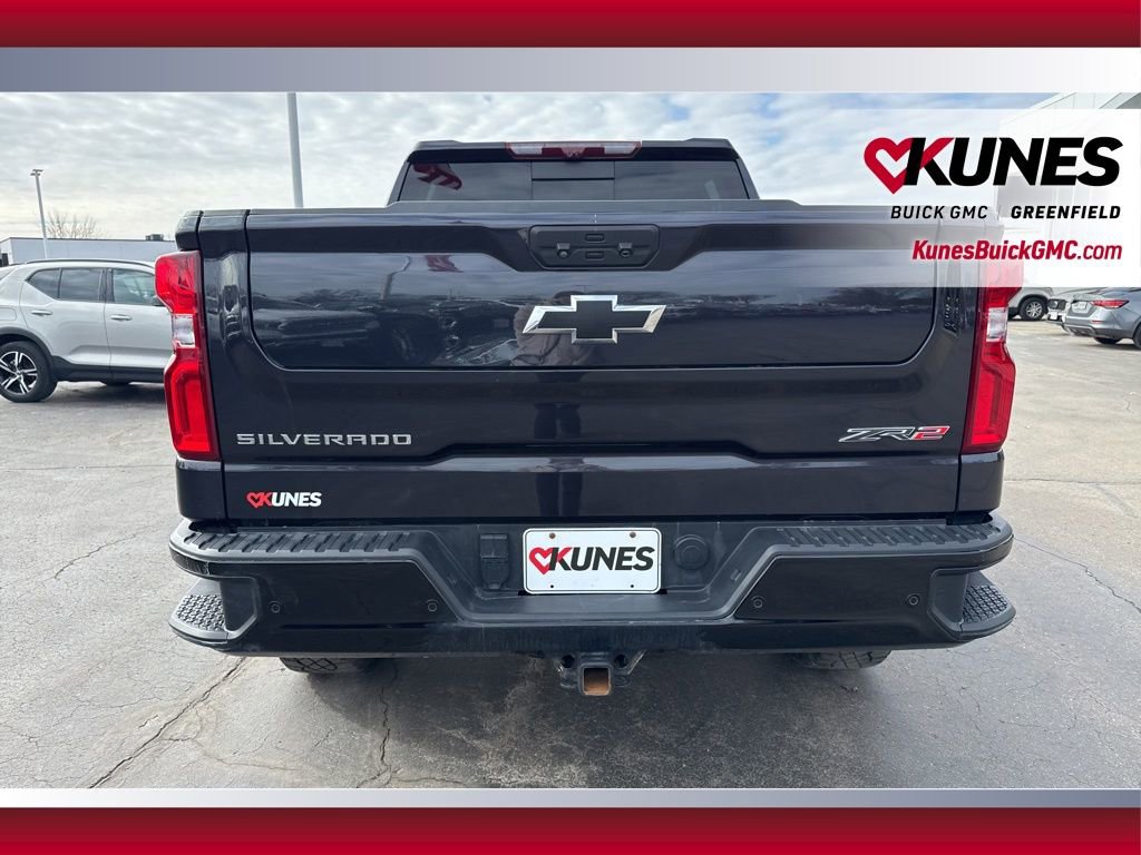 Used 2023 Chevrolet Silverado 1500 ZR2 w/ Technology Package image 8