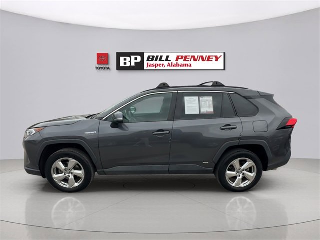Used 2021 Toyota RAV4 XLE Premium image 2