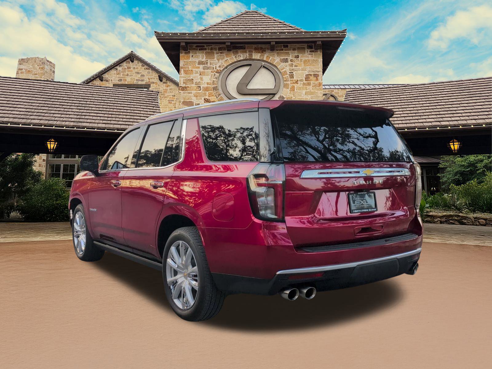 Used 2024 Chevrolet Tahoe High Country image 3