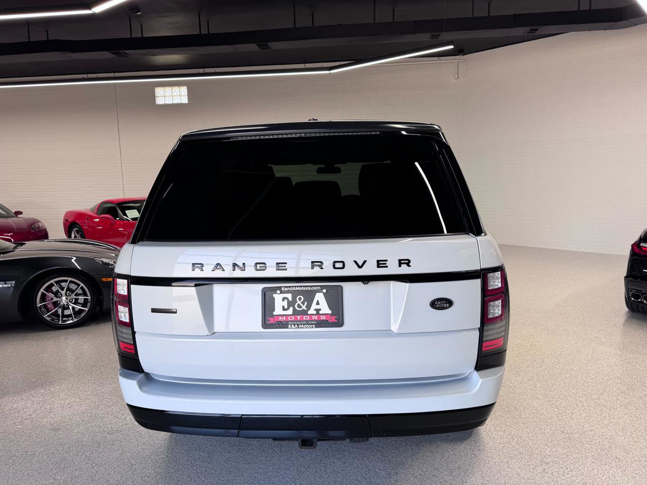 Used 2015 Land Rover Range Rover Long Wheelbase Autobiography AWD/4WD image 6