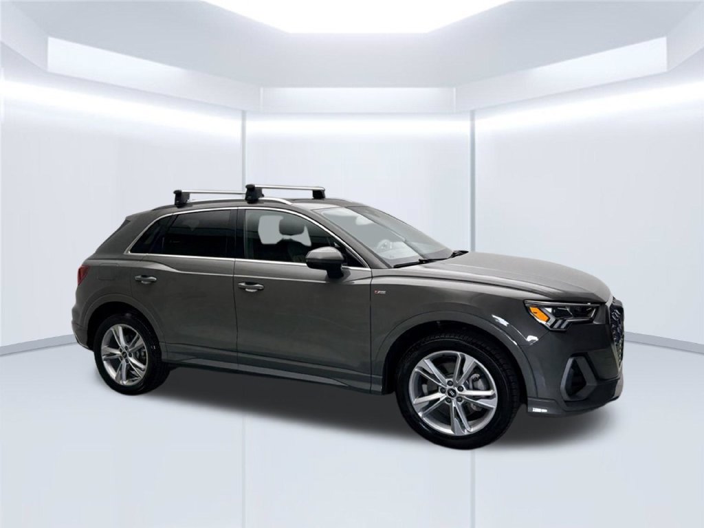 Used 2021 Audi Q3 2.0T Premium Plus w/ Premium Plus Package AWD/4WD image 9