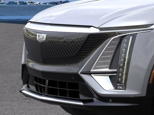 New 2026 Cadillac Lyriq Luxury w/ LPO, Floor Liner Package AWD/4WD image 13