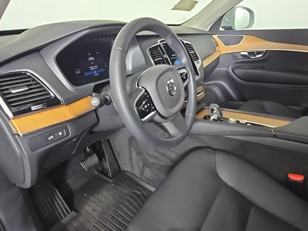 Certified 2024 Volvo XC90 T8 Plus w/ Protection Package Premier AWD/4WD image 21
