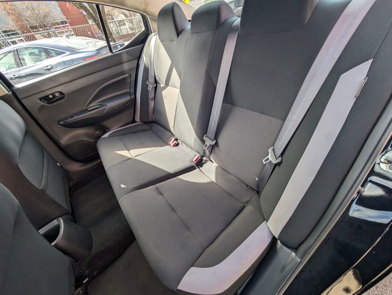 Used 2025 Nissan Versa S w/ Trunk Package image 18