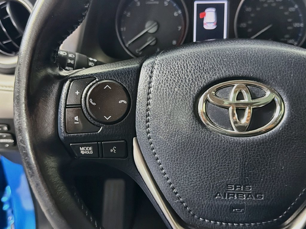 Used 2017 Toyota RAV4 XLE FWD image 16
