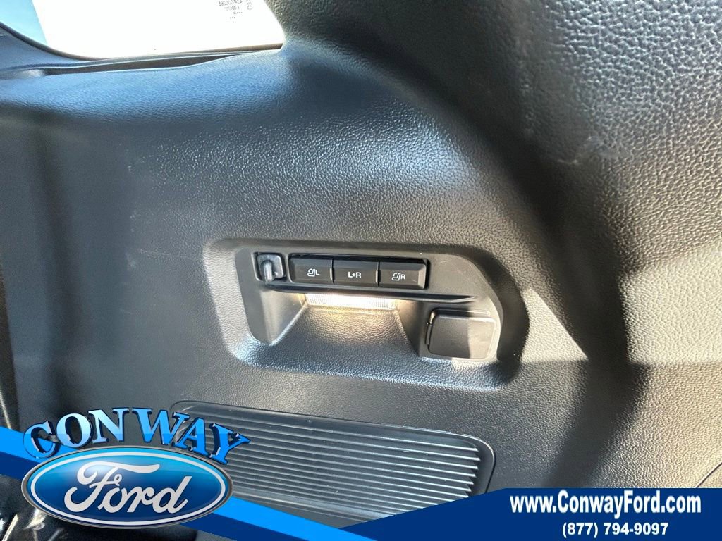 Used 2025 Ford Explorer ST image 11