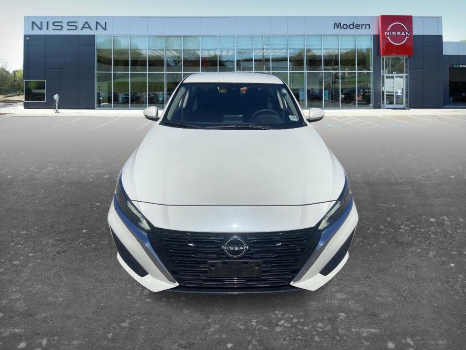 Certified 2023 Nissan Altima 2.5 SV image 2