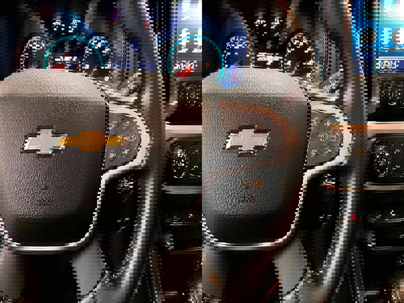 Used 2021 Chevrolet Colorado LT w/ LT Convenience Package image 24