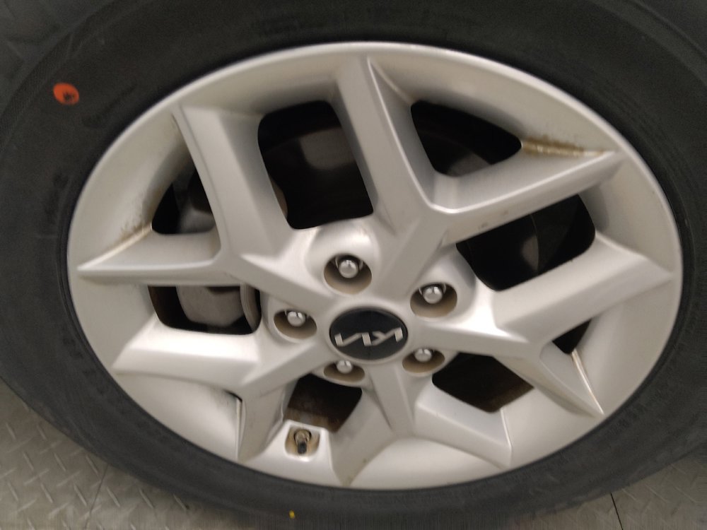 Used 2024 Kia Soul LX w/ Option Group 015 image 31