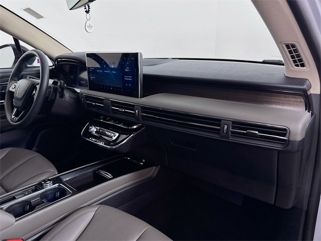 Used 2025 Lincoln Corsair Reserve w/ Equipment Group 202A image 50