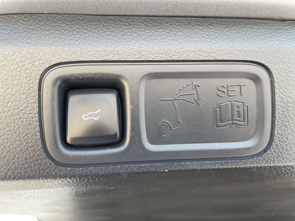 Used 2022 Ford Expedition Max XLT AWD/4WD image 50