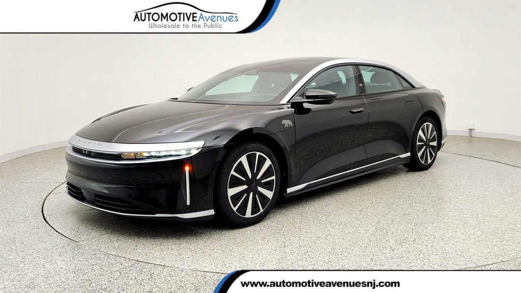 Used 2023 Lucid Air Touring AWD/4WD image 1