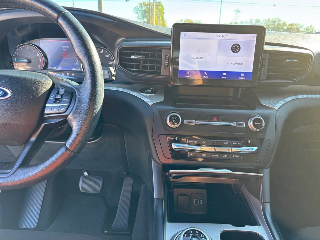 Used 2020 Ford Explorer XLT image 20